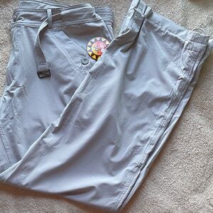 Magellan 16 NWT  Light Gray Sportswear Pants
